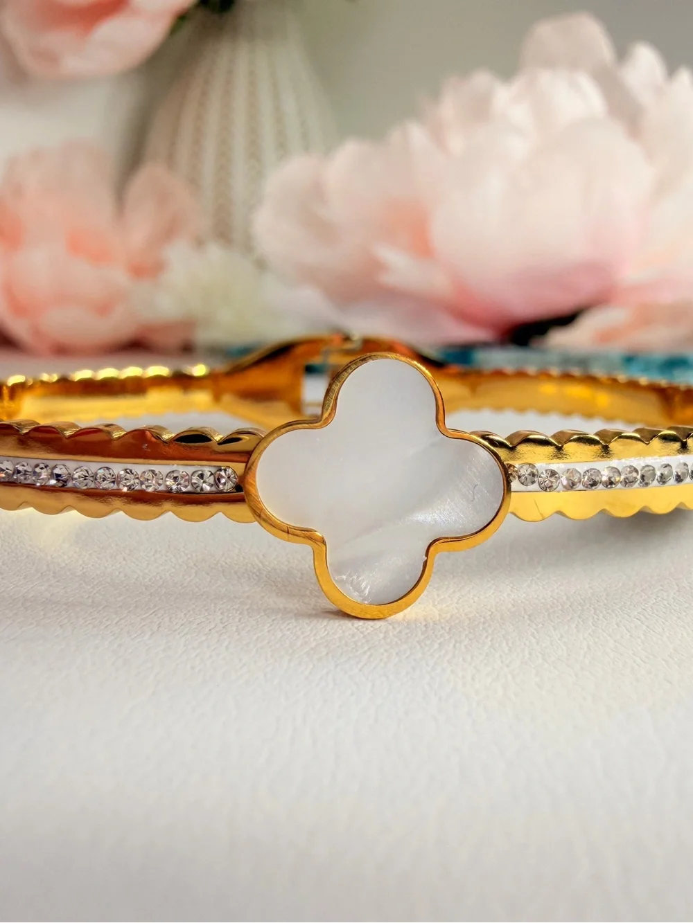 Stainless steel Gold Bangle Bracelet with White Mother-of-Pearl Clover Accent